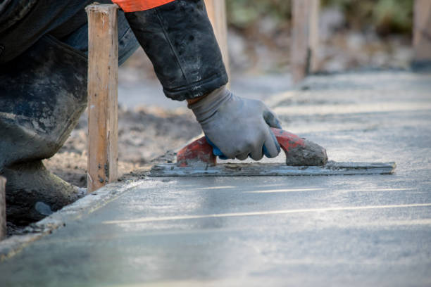 Best Concrete Pool Decks in Hayti, MO